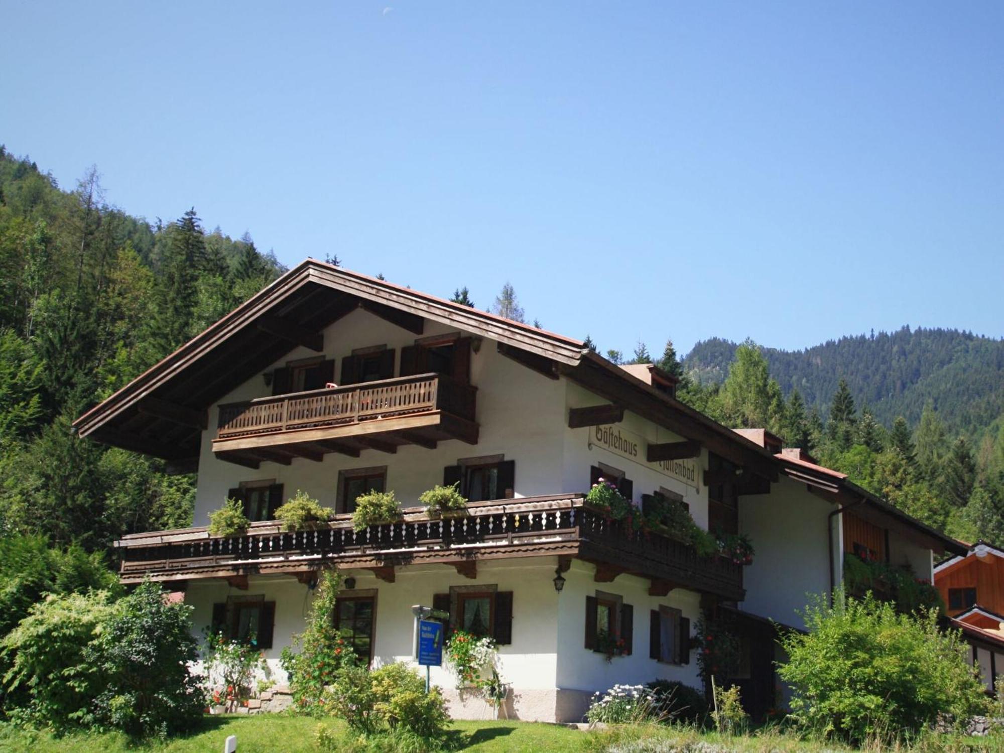 Pleasant Apartment In Ruhpolding With Swimming Pool Екстериор снимка