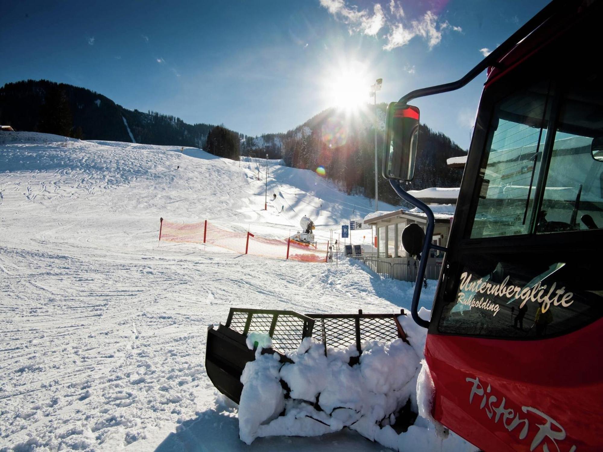 Pleasant Apartment In Ruhpolding With Swimming Pool Екстериор снимка