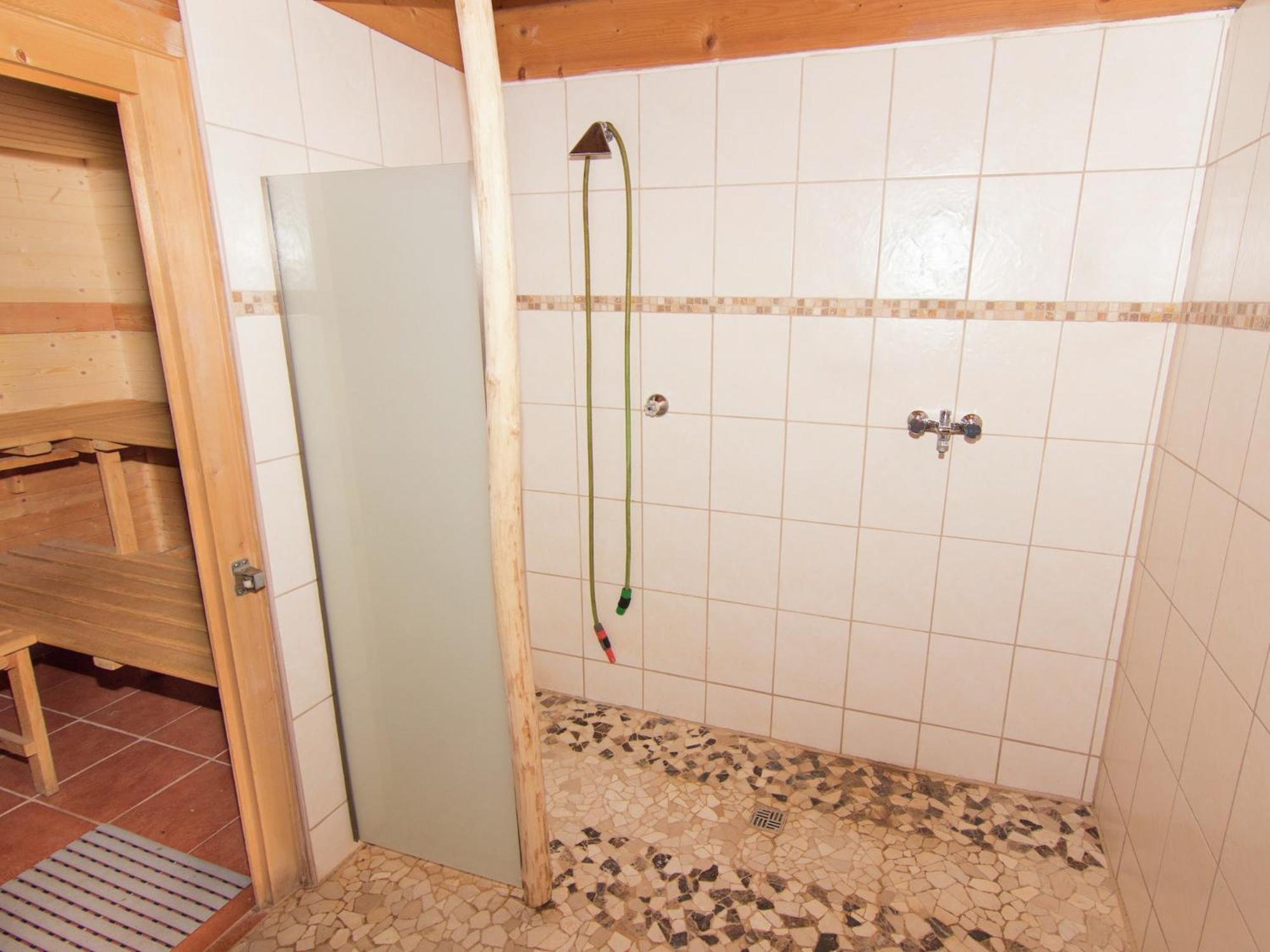 Pleasant Apartment In Ruhpolding With Swimming Pool Екстериор снимка