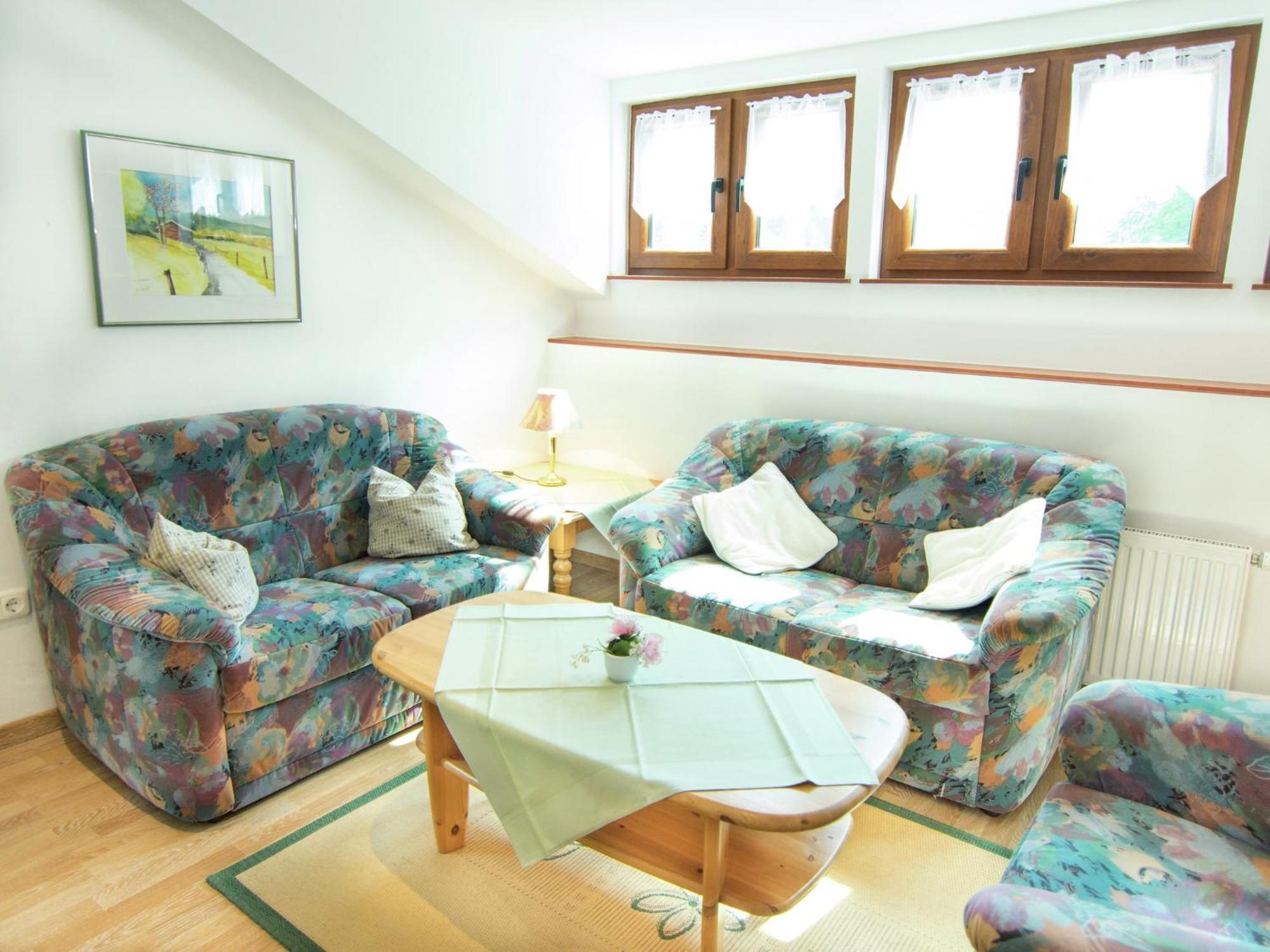 Pleasant Apartment In Ruhpolding With Swimming Pool Екстериор снимка
