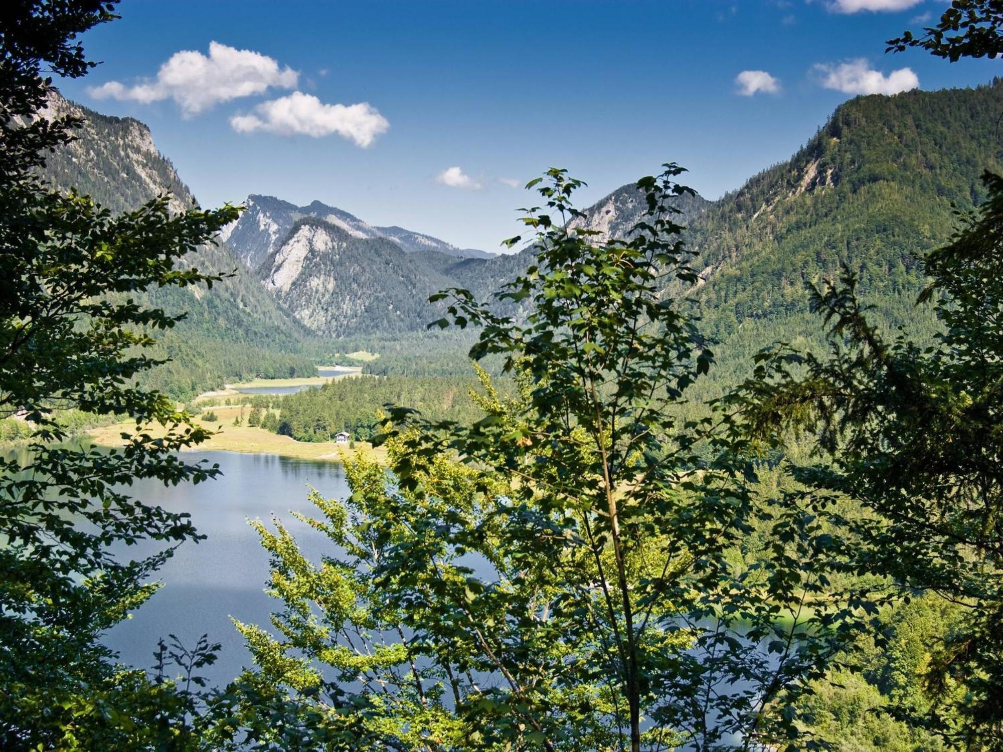 Pleasant Apartment In Ruhpolding With Swimming Pool Екстериор снимка